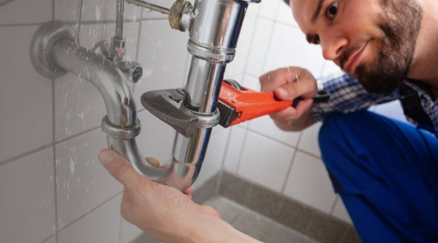 Professional same day plumber services in Martinsburg, IA
